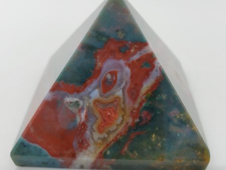 Bloodstone Pyramid Online now