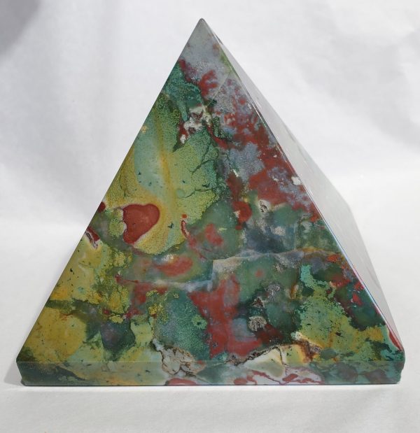 Bloodstone Pyramid, India Online now