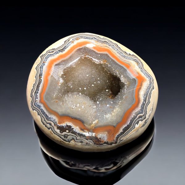 “Union Road” Agate, St. Louis, Missouri Online now