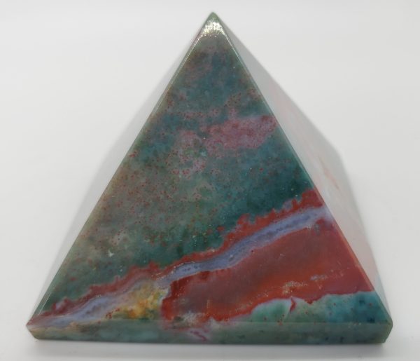 Bloodstone Pyramid Online now