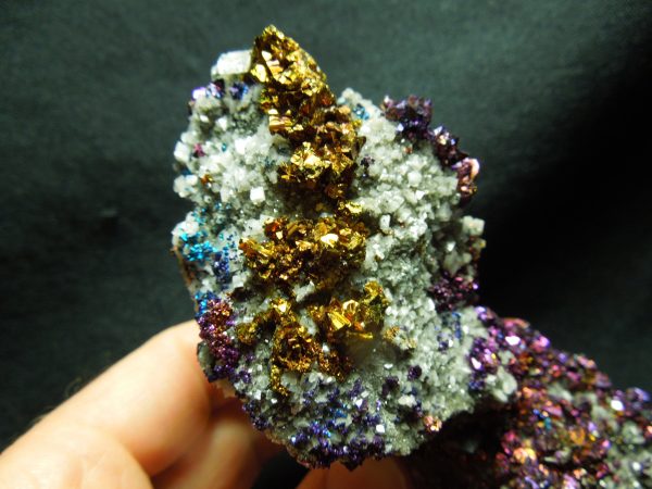 Chalcopyrite on Dolomite Discount