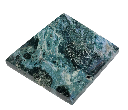 Sea Jasper Pyramid (Madagascar) Online now