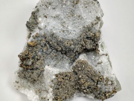 Quartz w  Pyrite, Chalcopyrite on Fluorite (China) Fashion