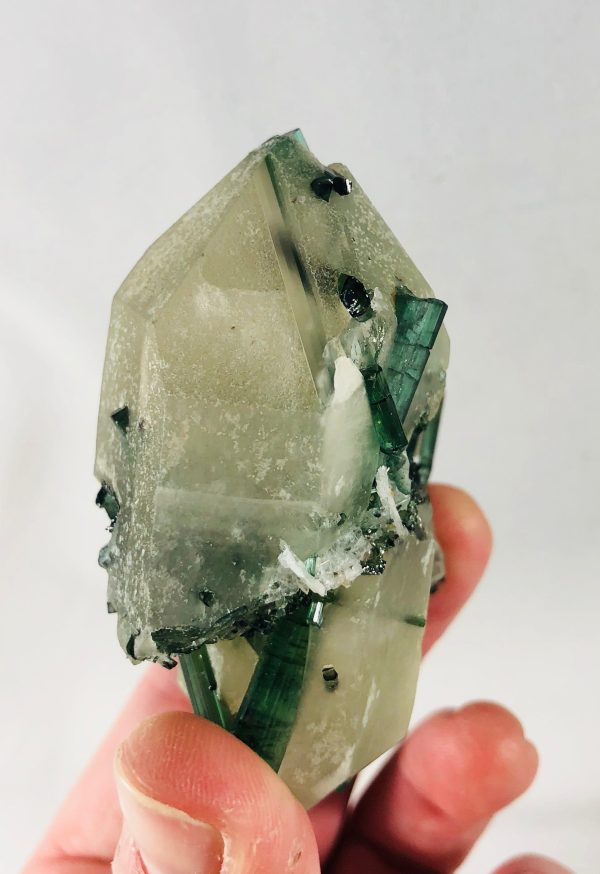 Quartz with Green Tourmaline Fashion