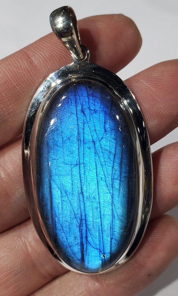 Electric Blue Labradorite Pendant Supply